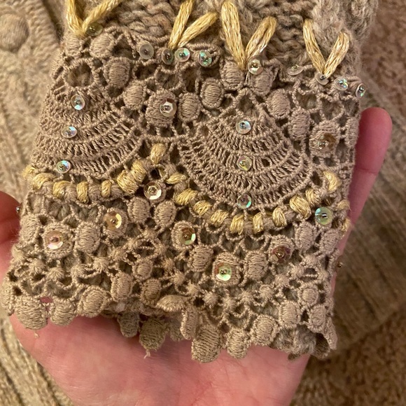 EUC Anthropologie Sleeping on Snow Button Sweater - Picture 5 of 10